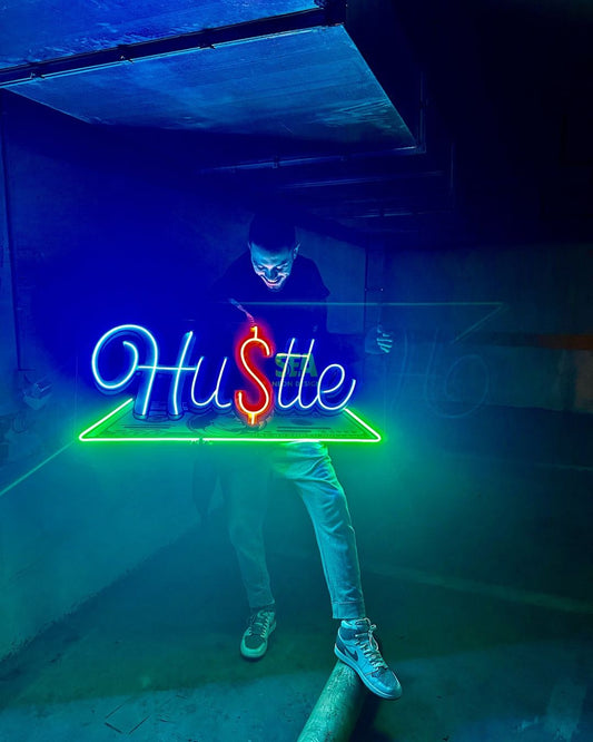 "Hustle" Modern Neon Tabela