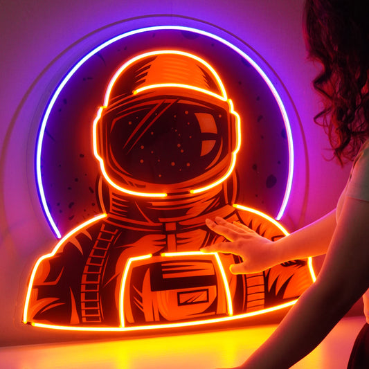 astronot-modern-neon-tabela-led-duvar-dekoru