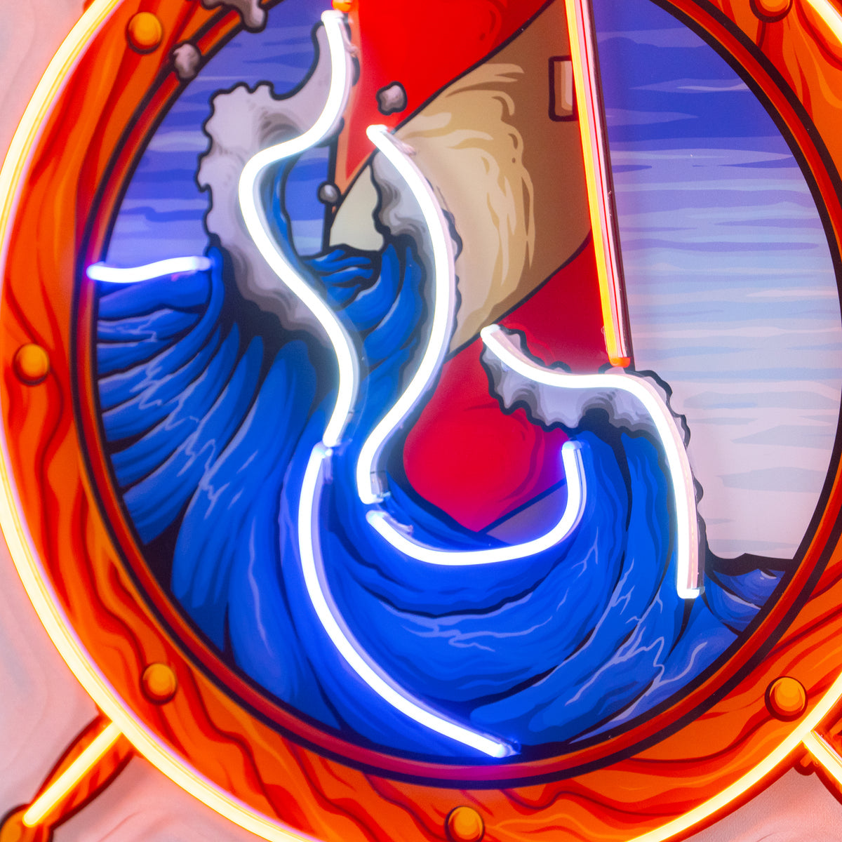 deniz-feneri-modern-neon-tabela-yakindan-detay