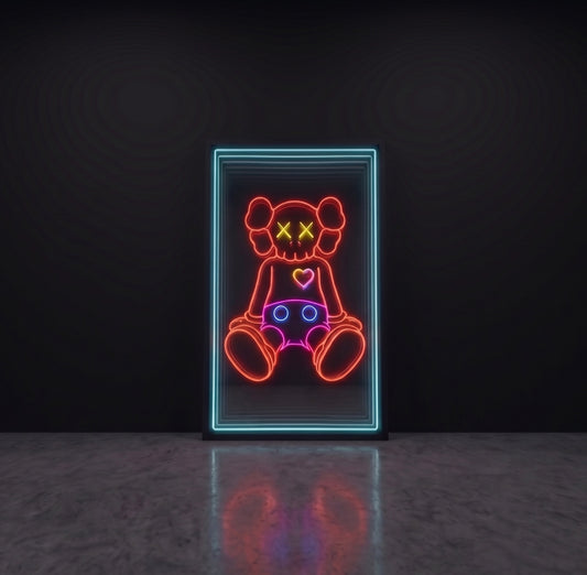 Oyuncak figür LED neon sonsuzluk aynası — mavi çerçevede sevimli oturan karakter